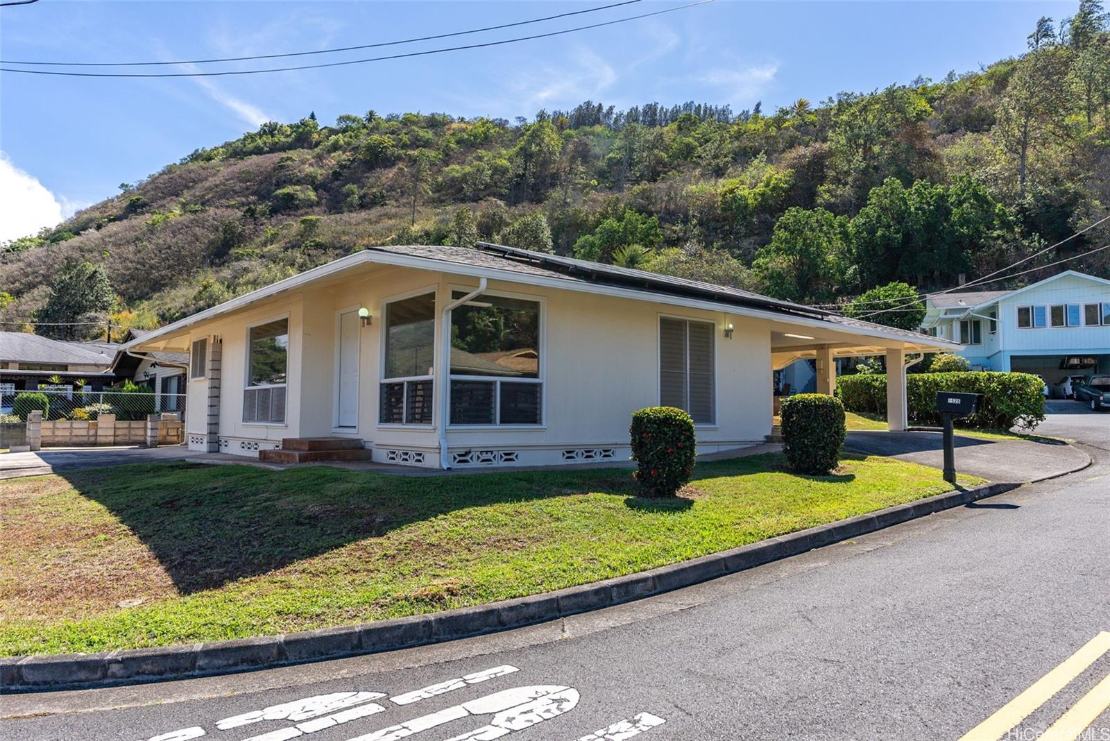 1526  Ala Aoloa Place Moanalua Valley, Honolulu home - photo 18 of 22