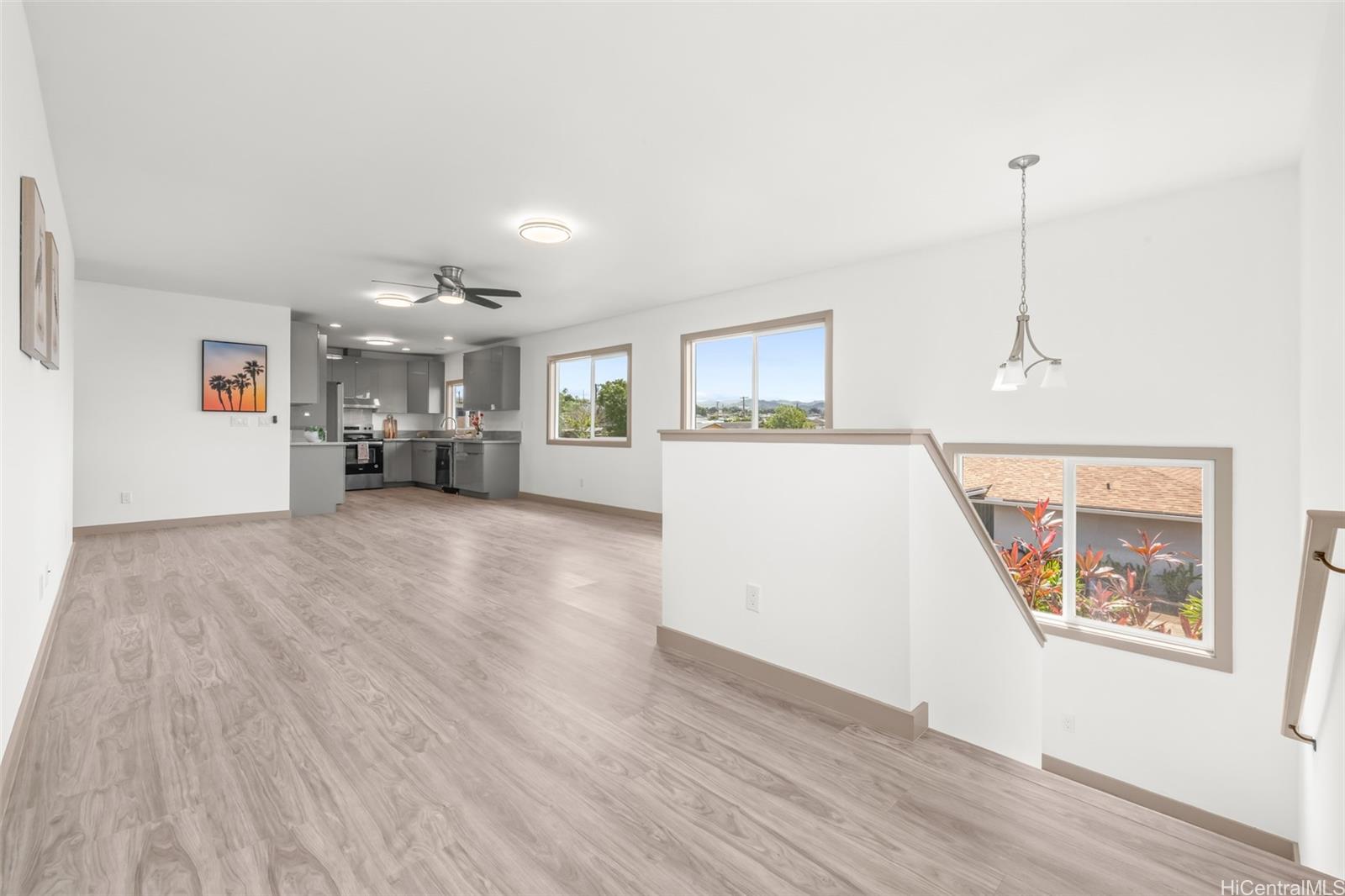 1526  Hooli Circle Pearl City-upper, PearlCity home - photo 8 of 17