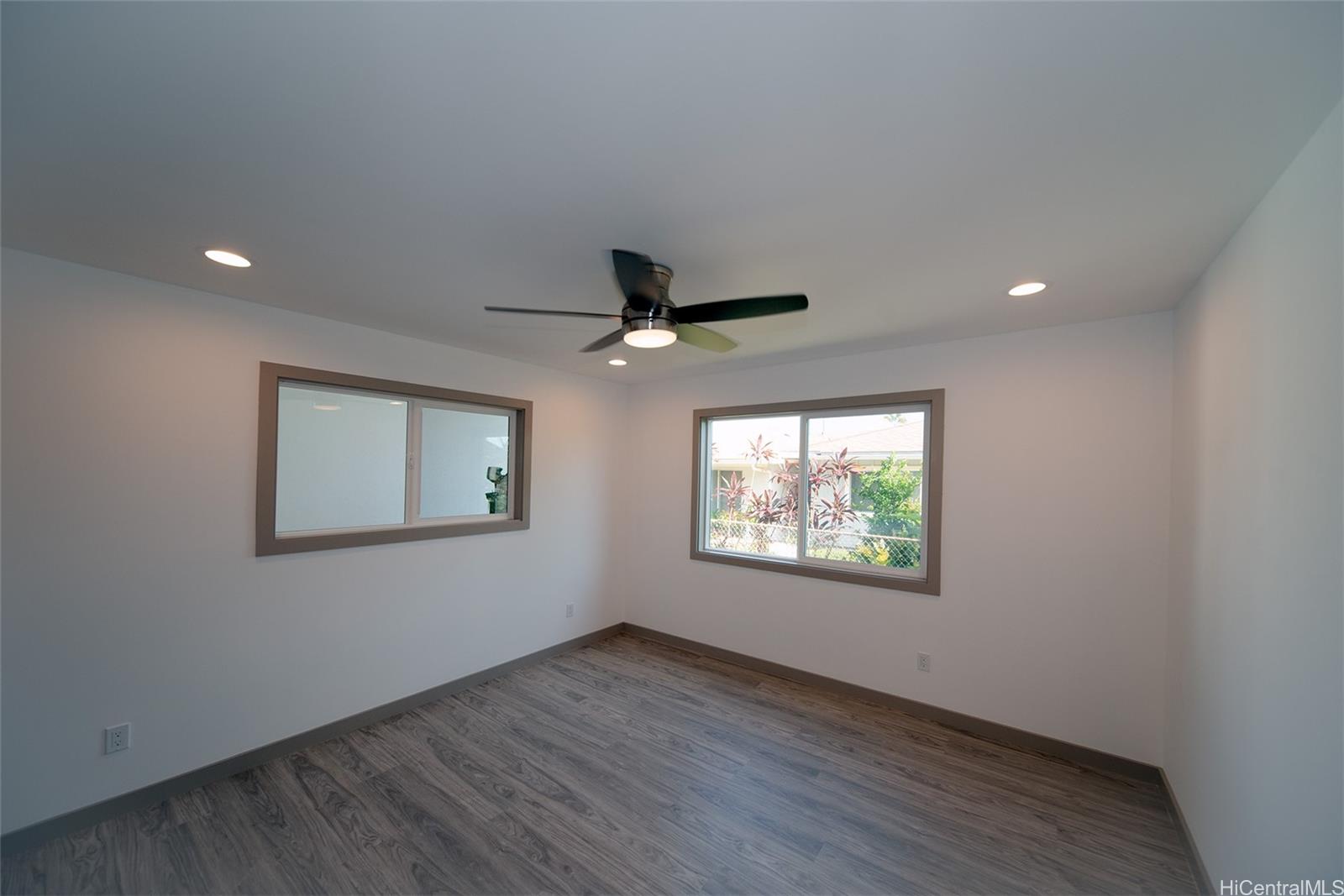 1526 Hooli Cir Pearl City - Rental - photo 3 of 14