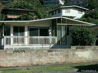 1528  Ala Aolani St Moanalua Valley, Honolulu home - photo 1 of 1