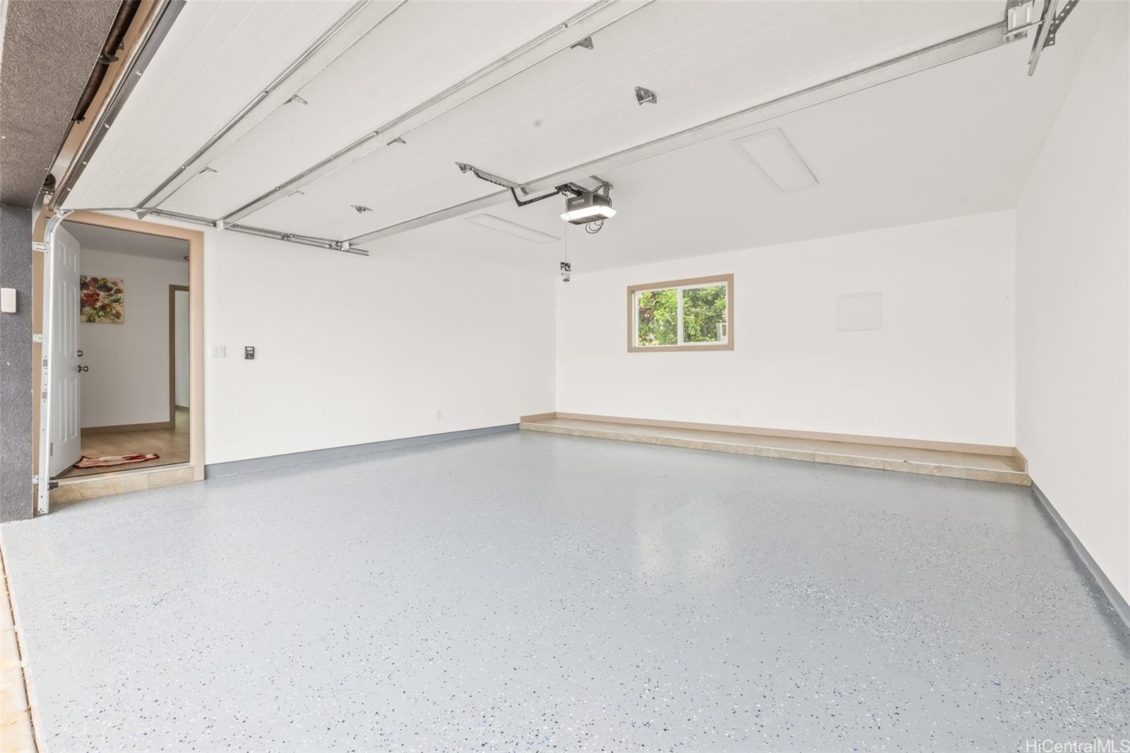 1528  Hooli Circle Pearl City-upper, PearlCity home - photo 23 of 24