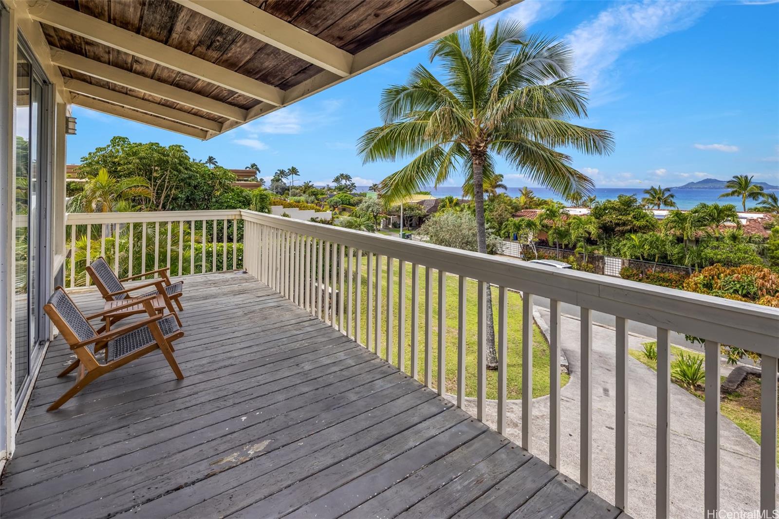 153  Hanapepe Loop Koko Kai, Hawaii Kai home - photo 4 of 22