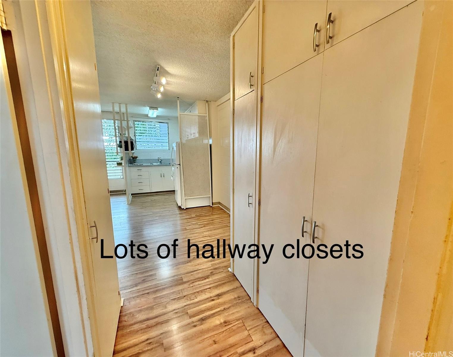 Punahou Park Place condo # 206, Honolulu, Hawaii - photo 16 of 17