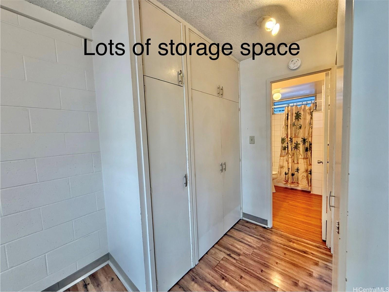 Punahou Park Place condo # 206, Honolulu, Hawaii - photo 6 of 17