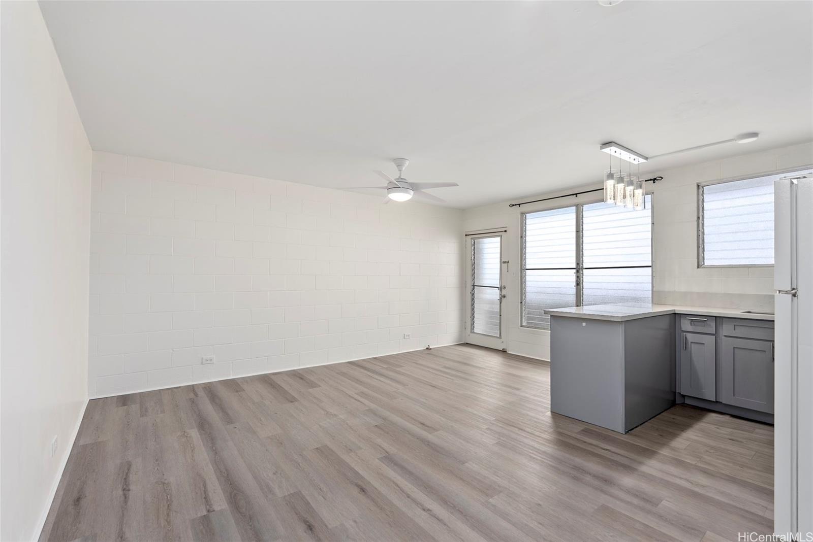 Punahou Park Place condo # 406, Honolulu, Hawaii - photo 2 of 25