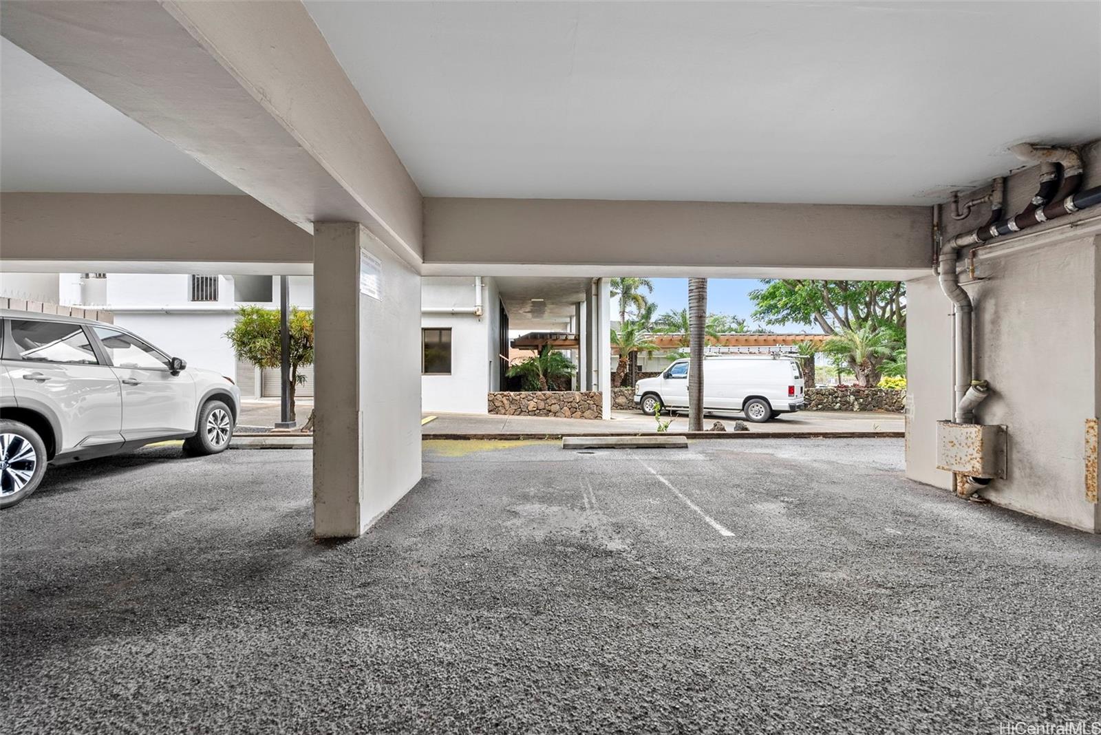 Punahou Park Place condo # 406, Honolulu, Hawaii - photo 19 of 25