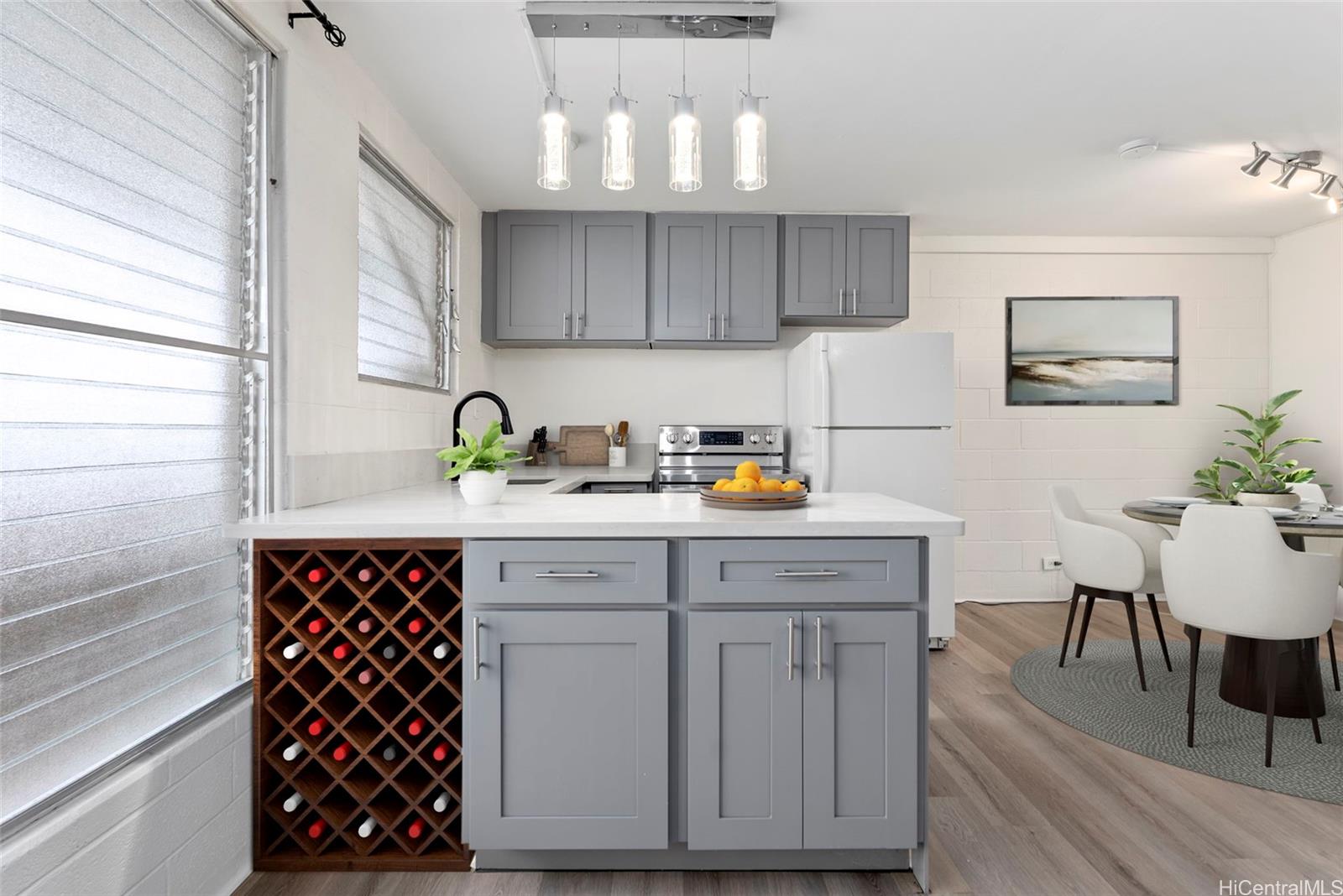 Punahou Park Place condo # 406, Honolulu, Hawaii - photo 5 of 25