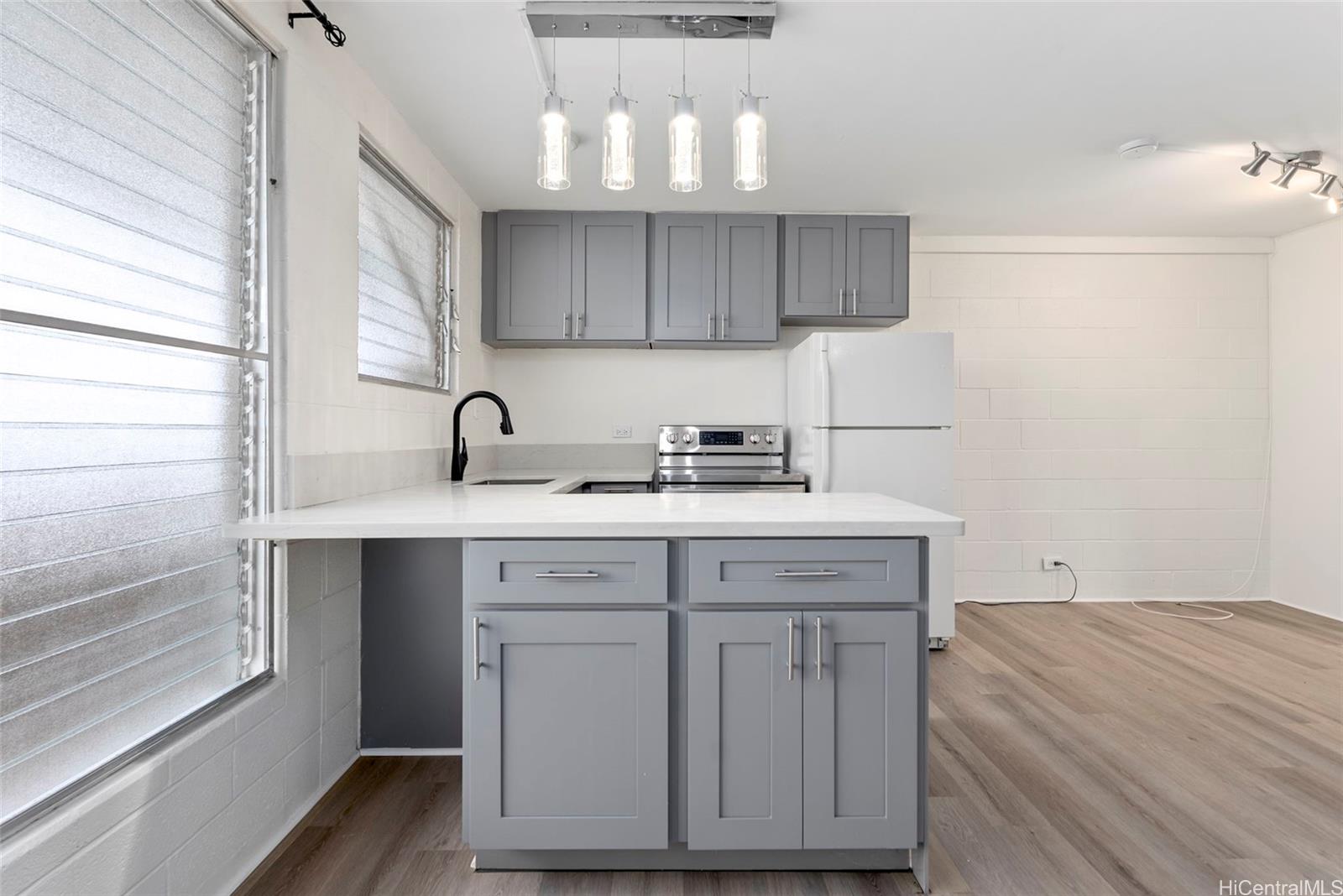 Punahou Park Place condo # 406, Honolulu, Hawaii - photo 6 of 25