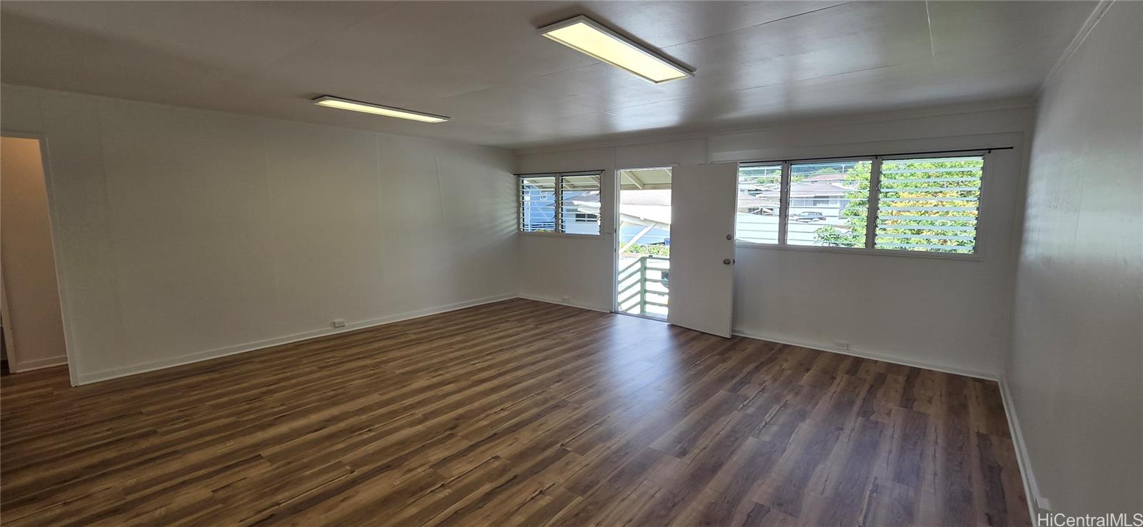 1533 Palolo Ave Honolulu - Rental - photo 4 of 15