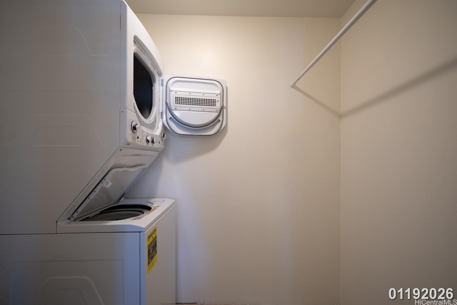 1535 Ala Amoamo Street Honolulu - Rental - photo 14 of 19