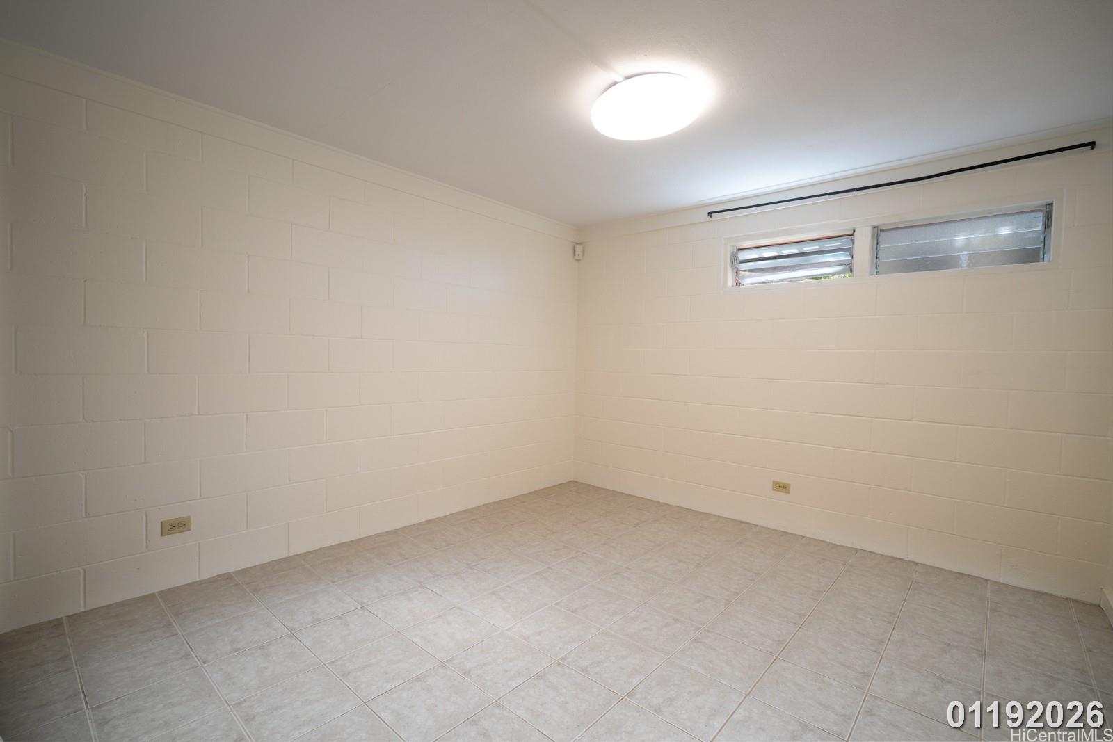 1535 Ala Amoamo Street Honolulu - Rental - photo 18 of 19