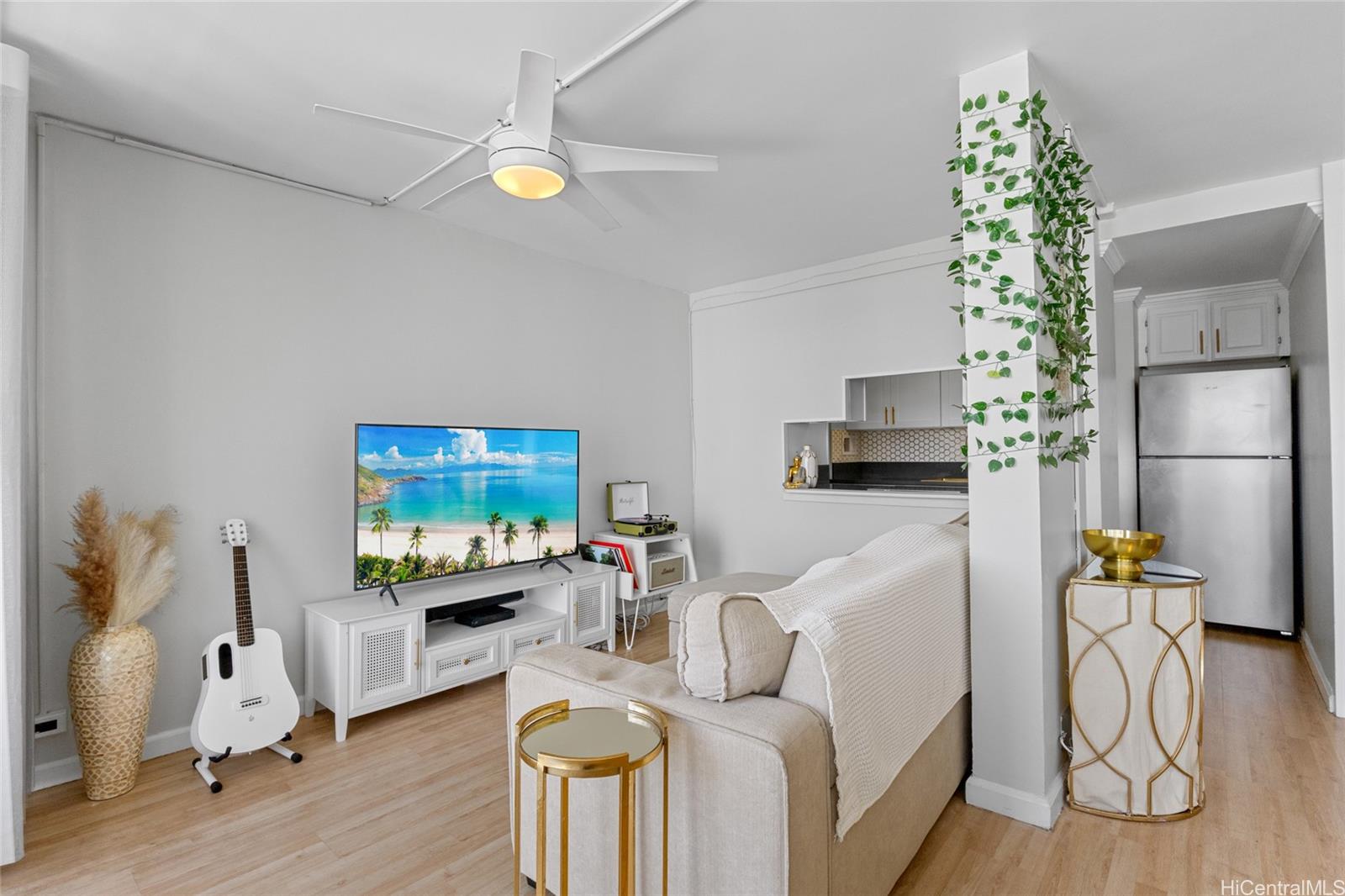 Village Maluhia condo # 1002, Honolulu, Hawaii - photo 6 of 19