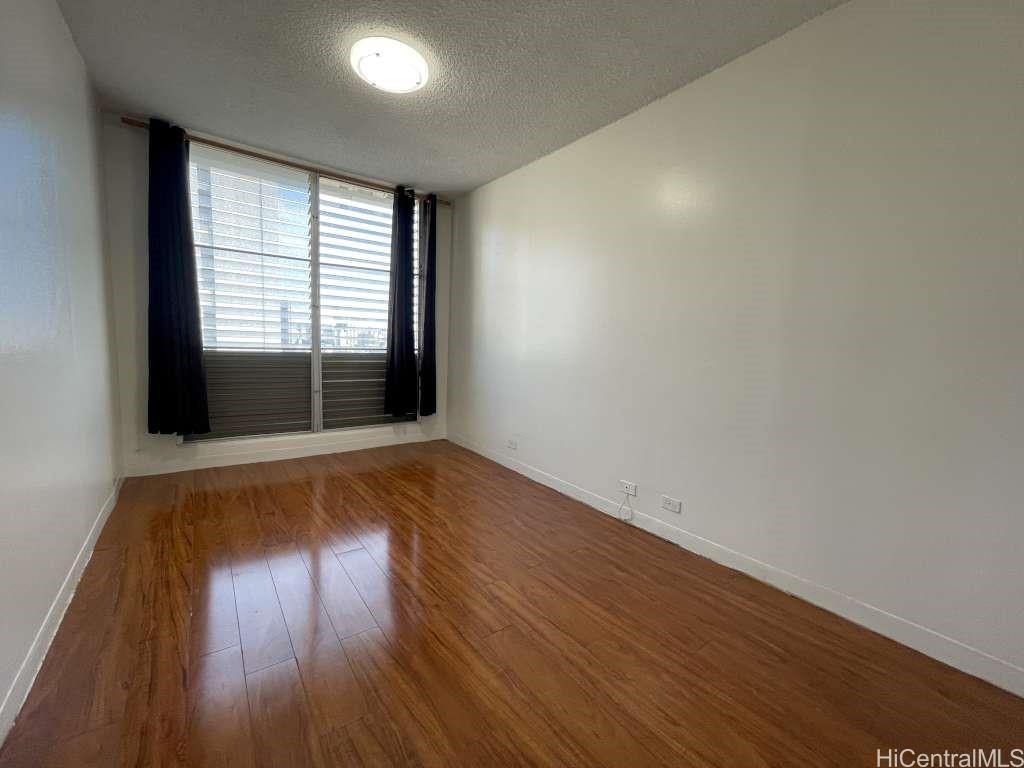 1535 Pensacola Street Honolulu - Rental - photo 11 of 16