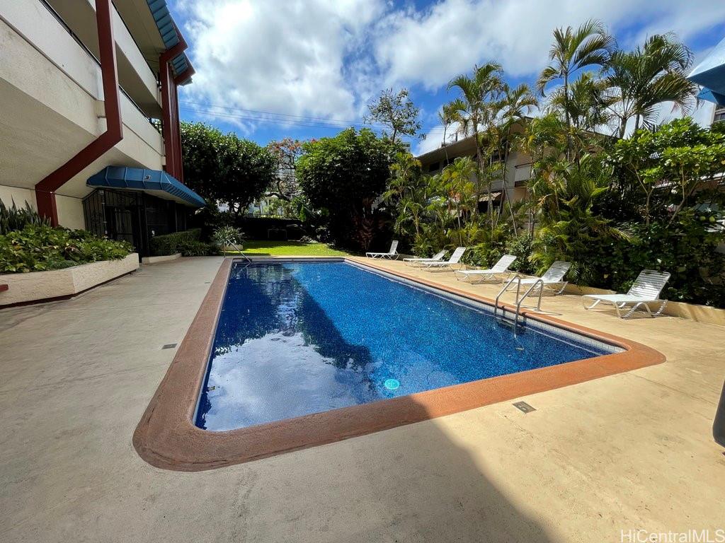 1535 Pensacola St Honolulu - Rental - photo 14 of 17