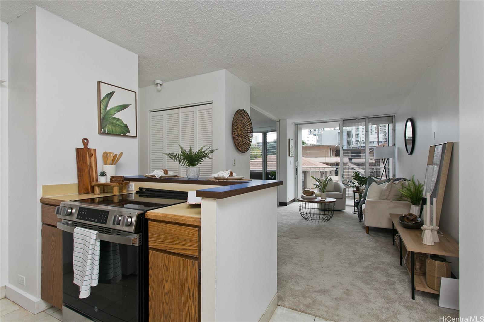 Village Maluhia condo # 205, Honolulu, Hawaii - photo 3 of 11