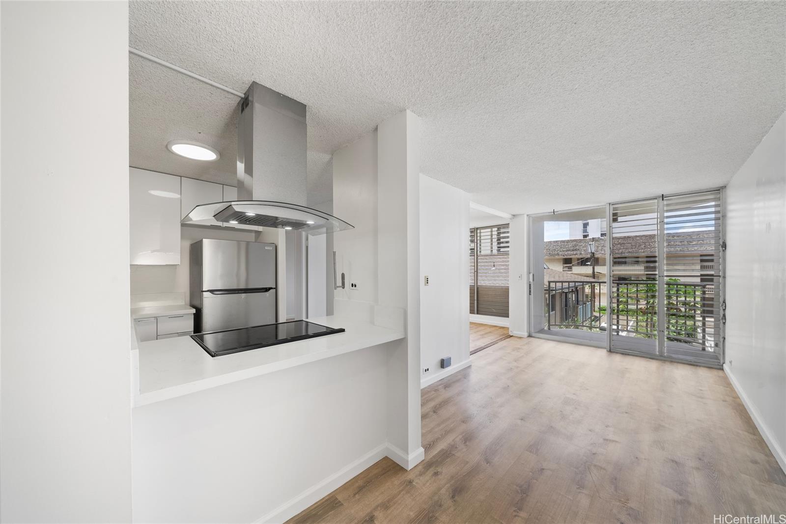 Village Maluhia condo # 208, Honolulu, Hawaii - photo 2 of 12