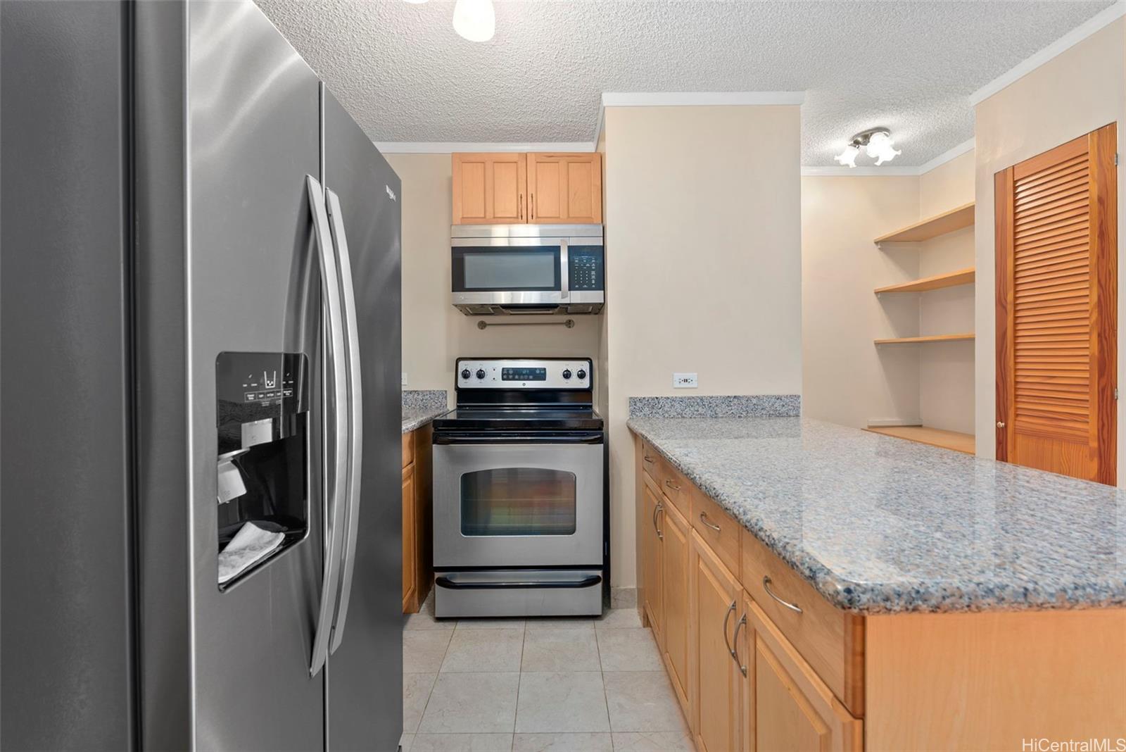 Village Maluhia condo # 301, Honolulu, Hawaii - photo 4 of 21