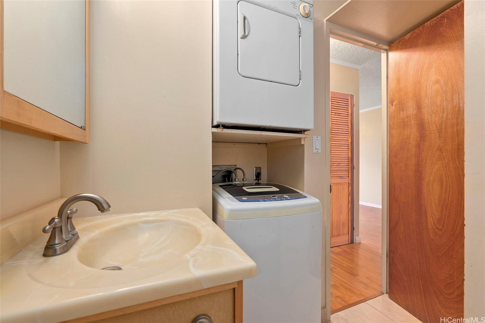 Village Maluhia condo # 301, Honolulu, Hawaii - photo 10 of 21