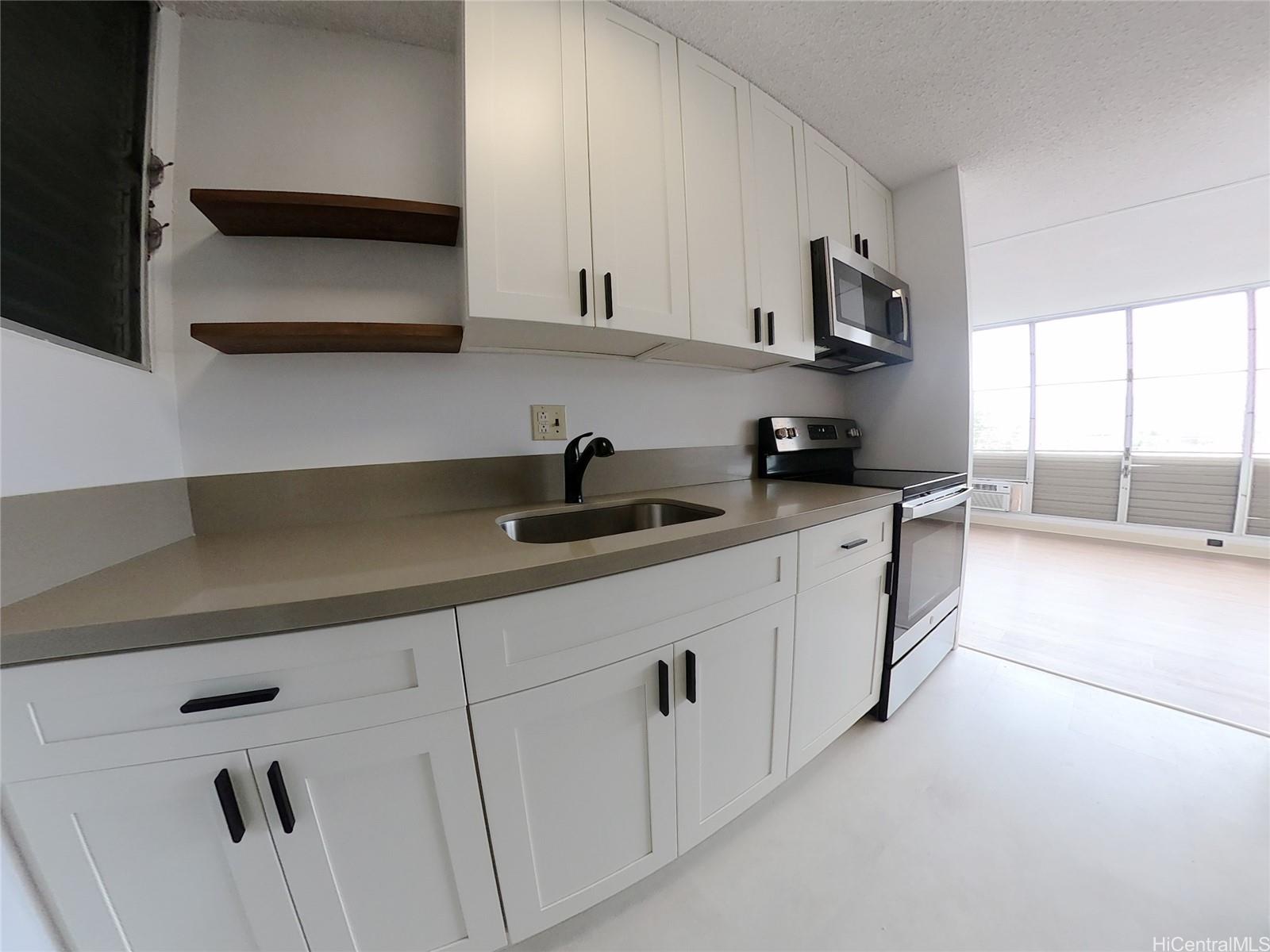 1535 Pensacola St Honolulu - Rental - photo 2 of 8