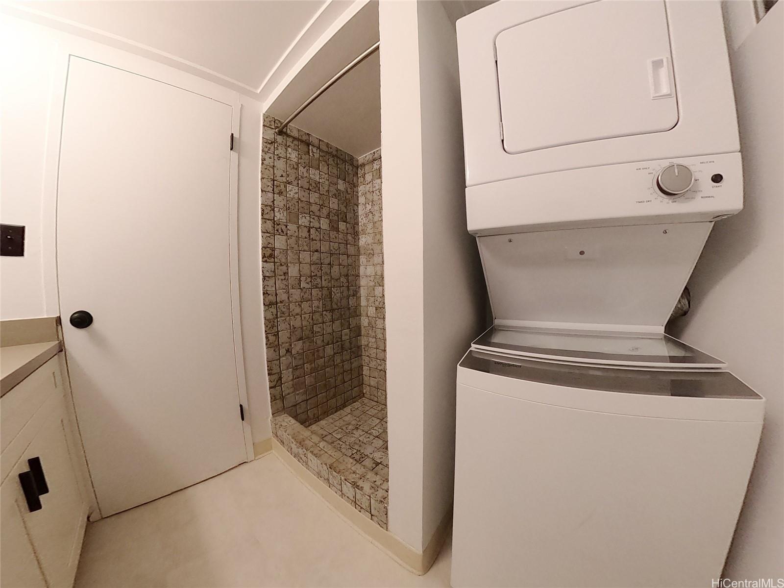 1535 Pensacola St Honolulu - Rental - photo 7 of 8