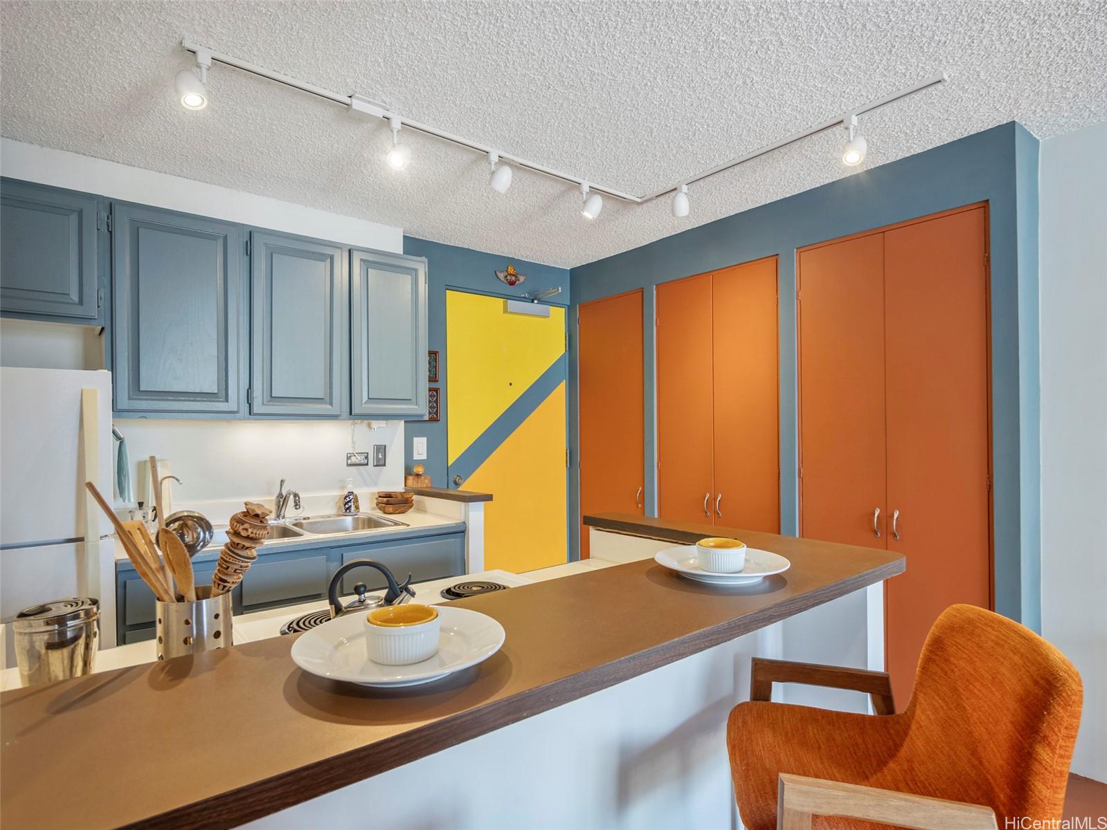 Village Maluhia condo # 600, Honolulu, Hawaii - photo 7 of 25