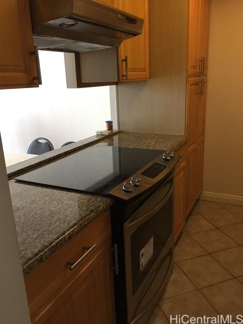 1535 Pensacola St Honolulu - Rental - photo 4 of 11