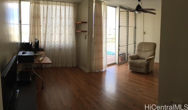 1535 Pensacola St Honolulu - Rental - photo 6 of 11