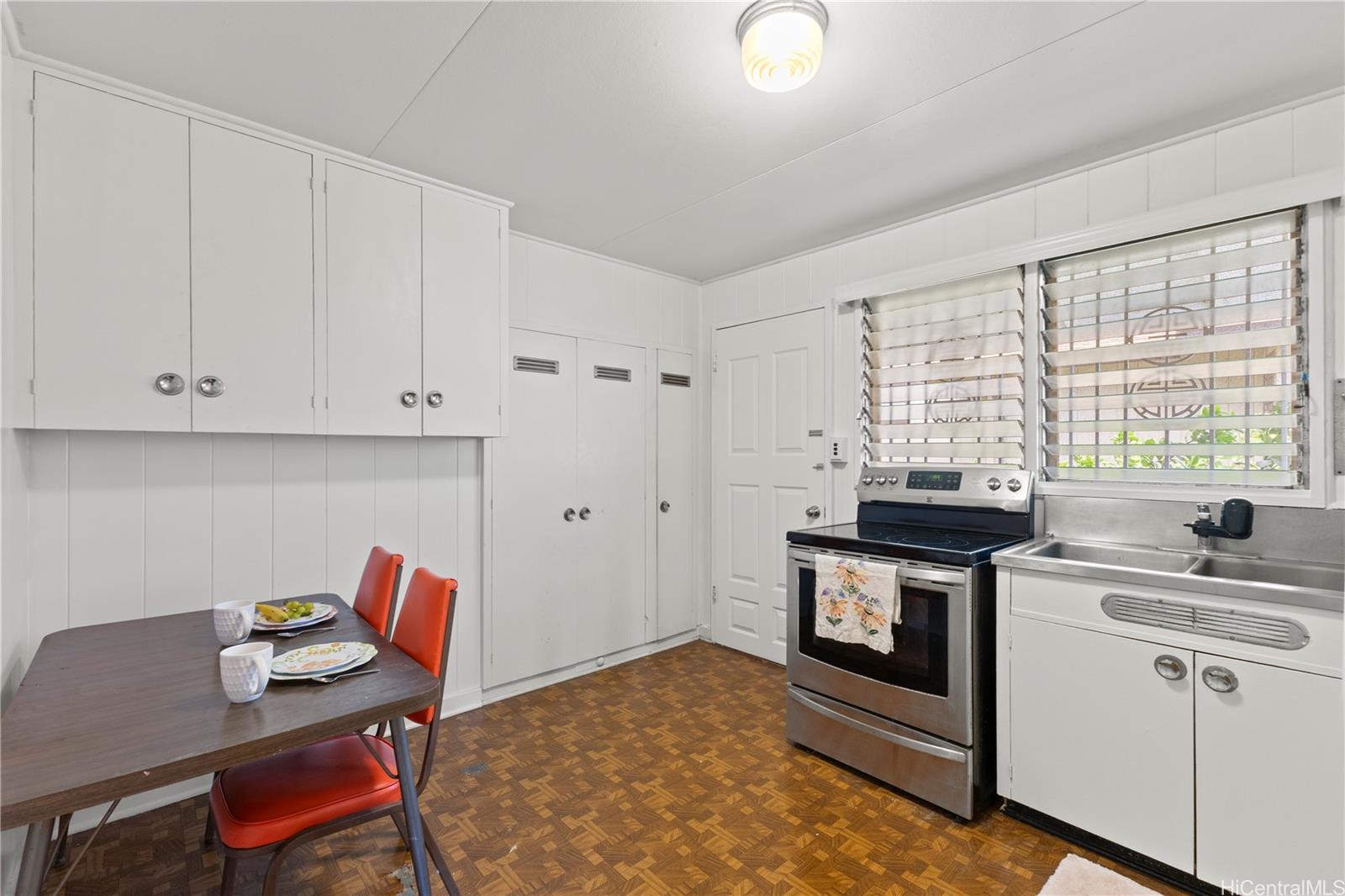 1538  KEALIA Drive Kamehameha Heights, Honolulu home - photo 7 of 25