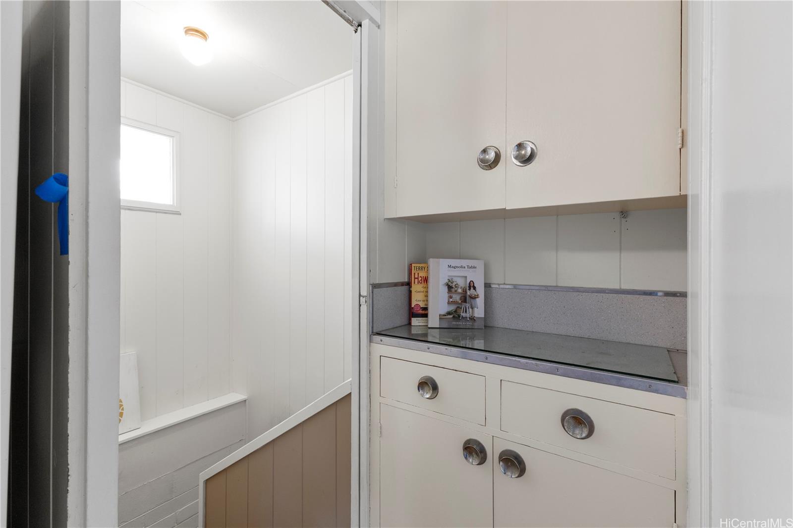 1538  KEALIA Drive Kamehameha Heights, Honolulu home - photo 8 of 25