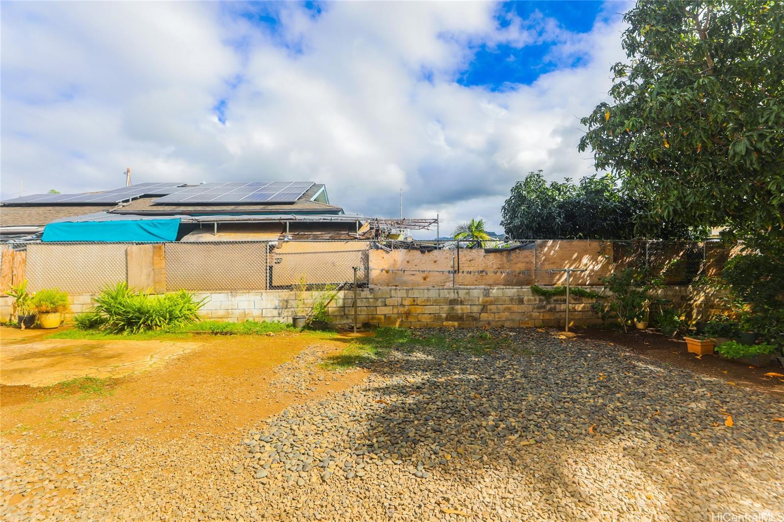 1539  Ahonui Street Kalihi-lower, Honolulu home - photo 17 of 21