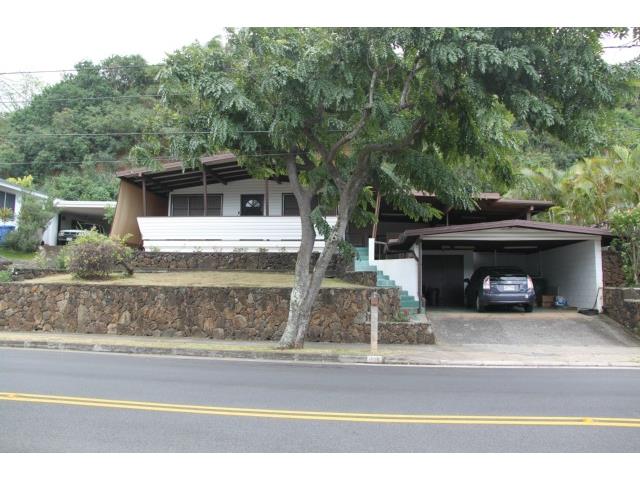 1539  Mahiole St Moanalua Gardens, Honolulu home - photo 1 of 19