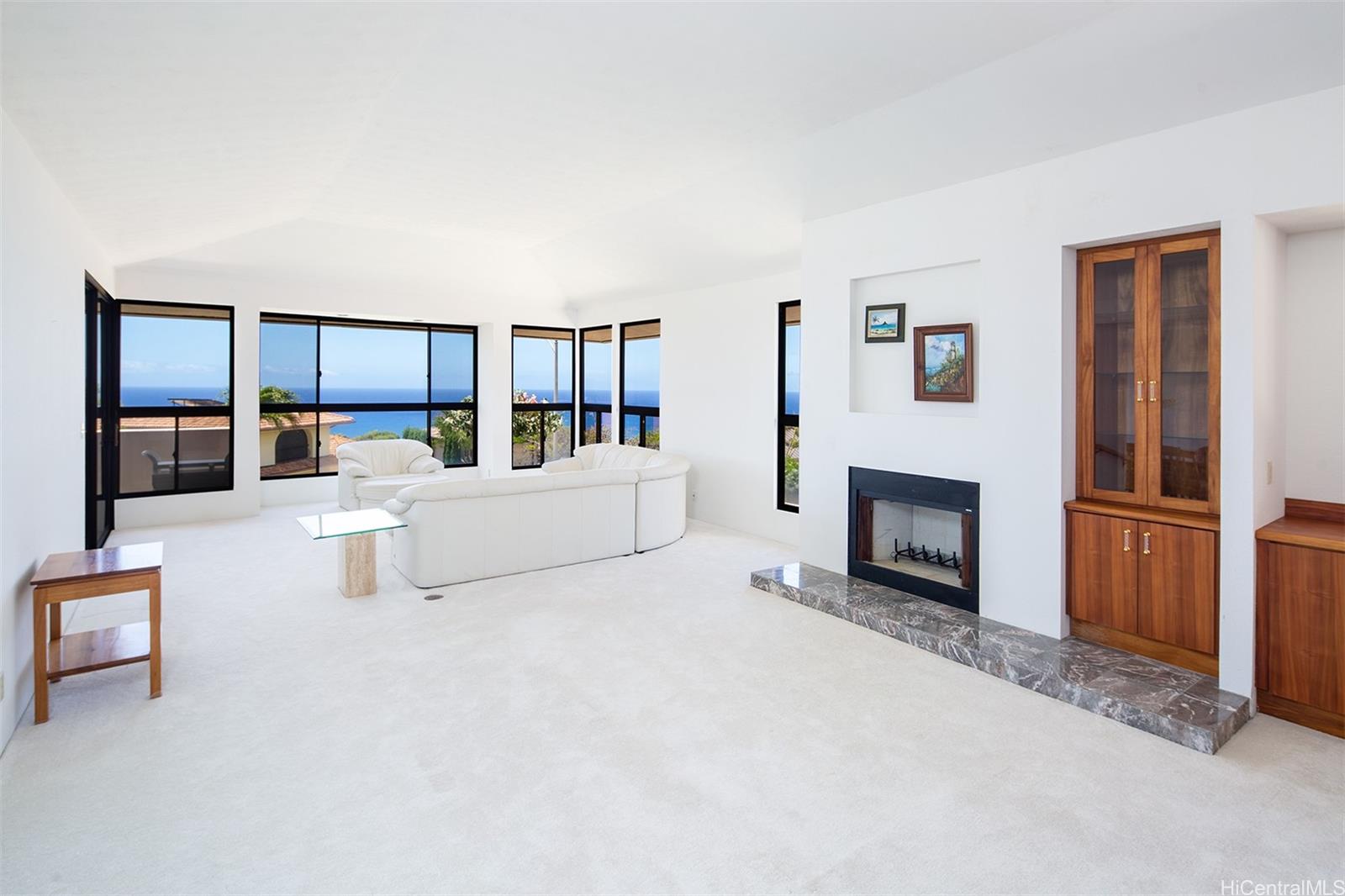 154 Maono Place Honolulu - Rental - photo 2 of 25