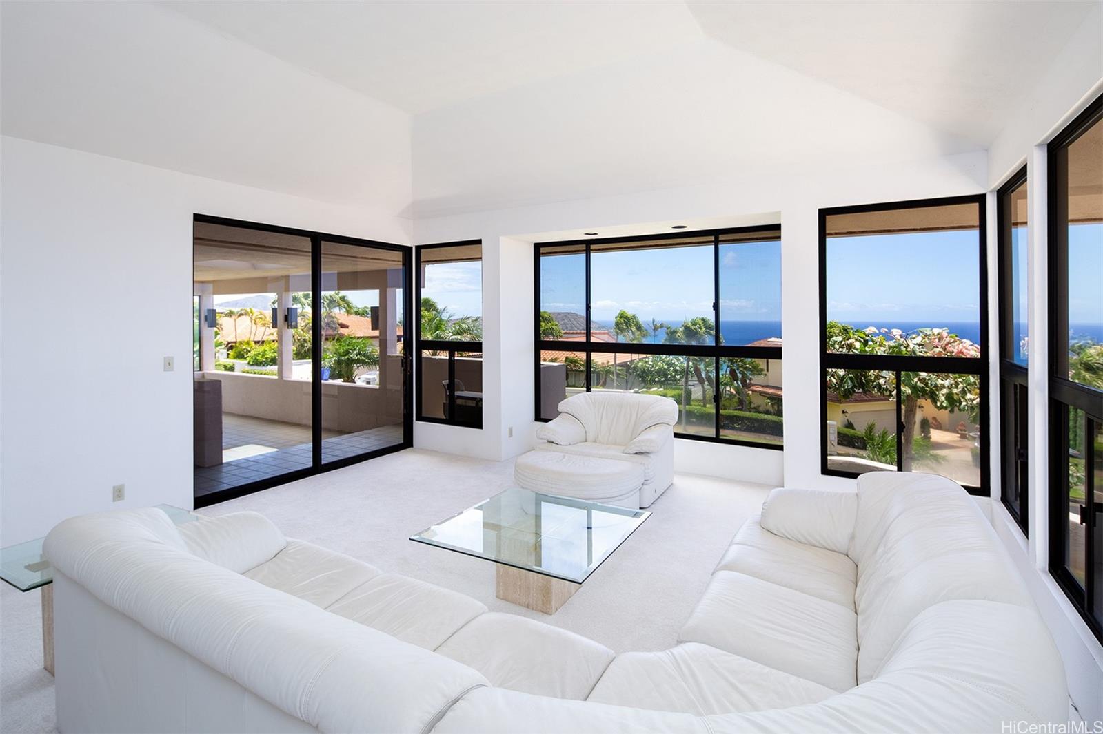 154 Maono Place Honolulu - Rental - photo 3 of 25