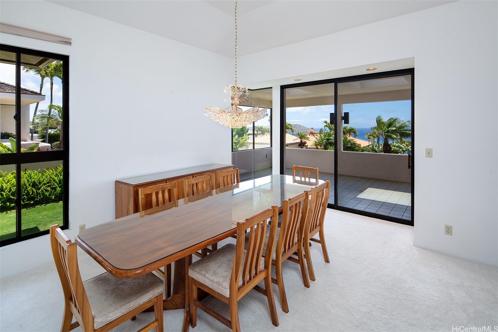 154 Maono Place Honolulu - Rental - photo 8 of 25