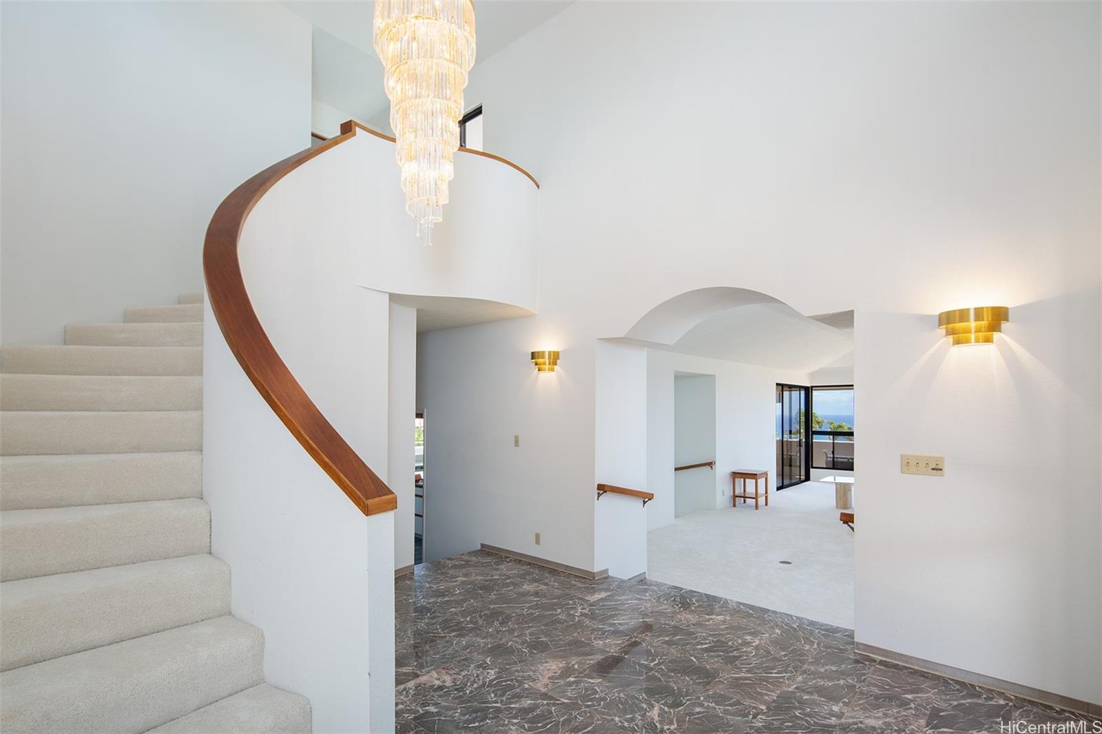 154 Maono Place Honolulu - Rental - photo 9 of 25