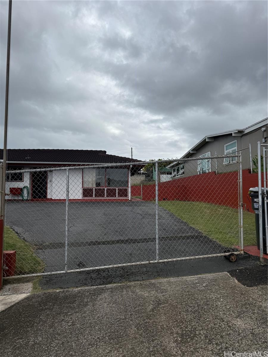 1540  Akake Place Kaopa, Kailua home - photo 18 of 19