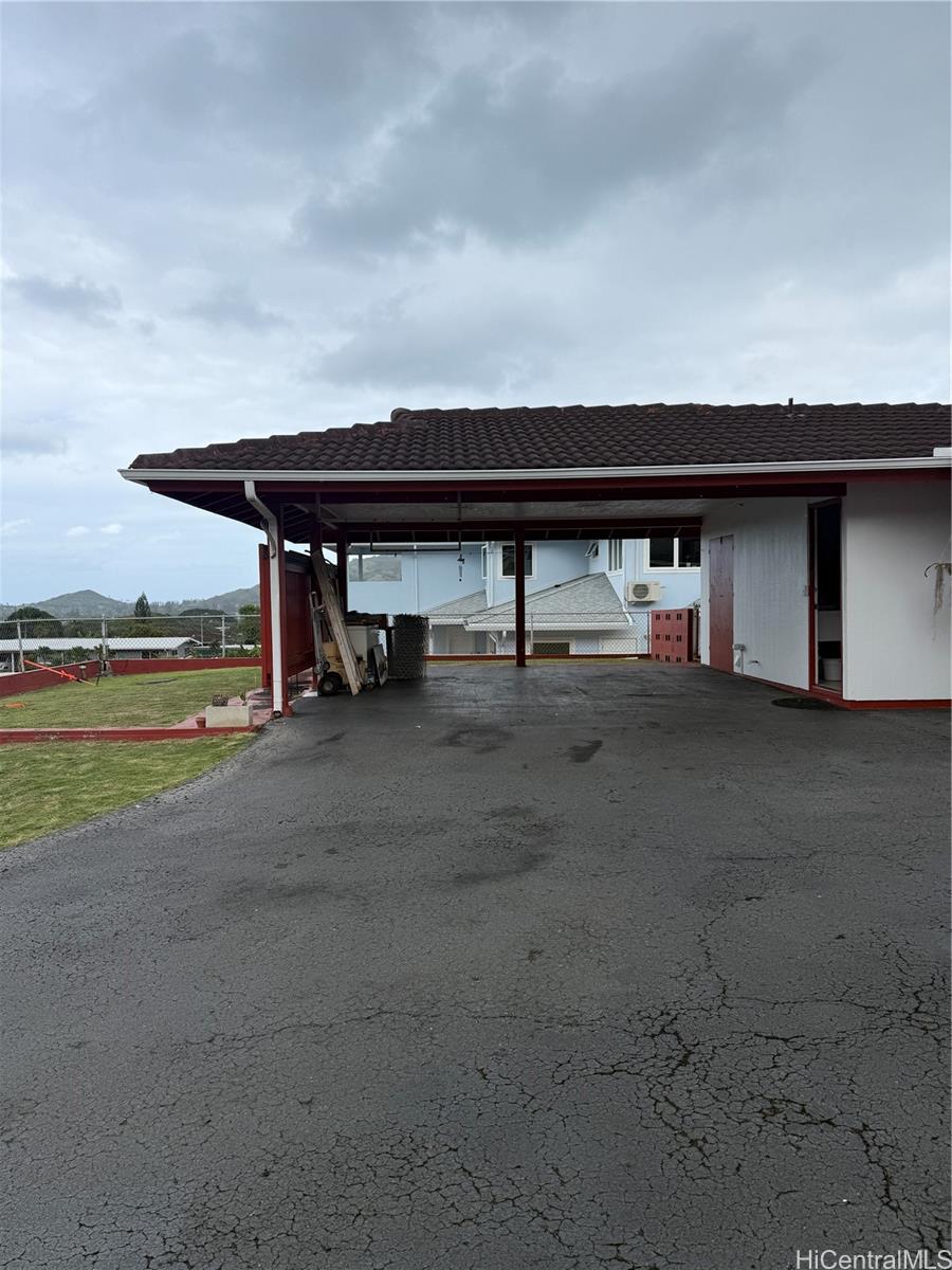 1540  Akake Place Kaopa, Kailua home - photo 3 of 19