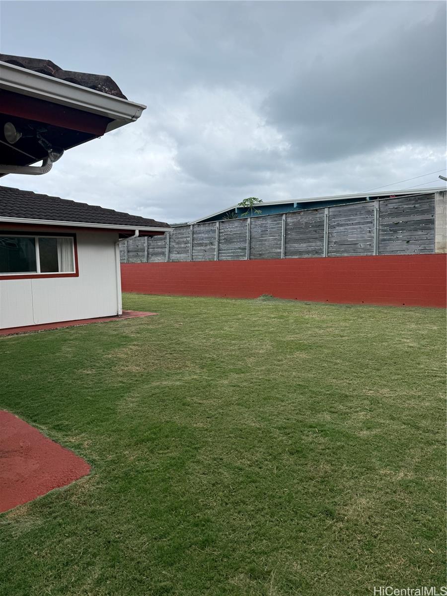 1540  Akake Place Kaopa, Kailua home - photo 6 of 19