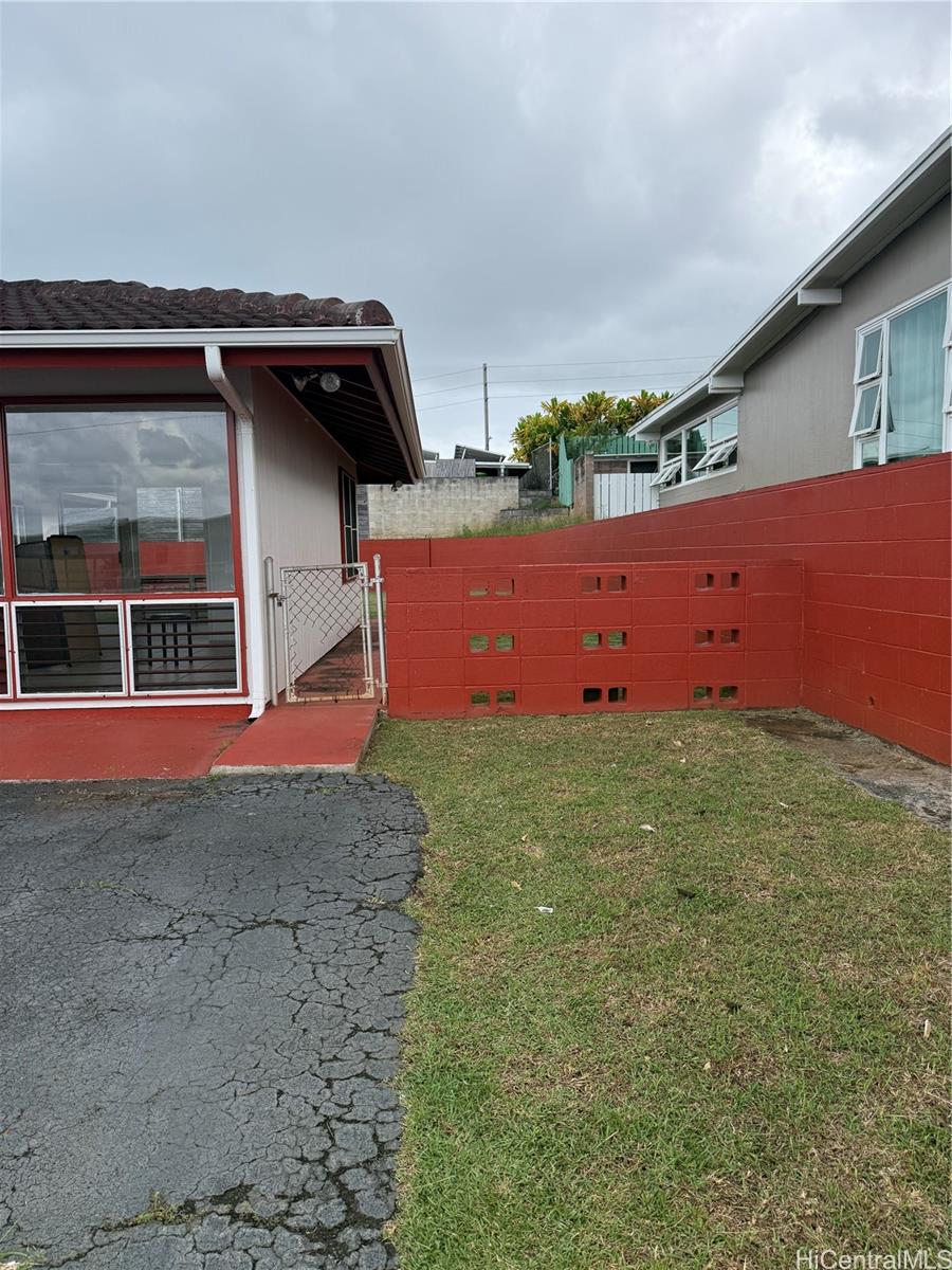1540  Akake Place Kaopa, Kailua home - photo 7 of 19