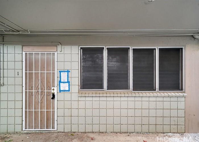 Carlton Place condo # B1, Honolulu, Hawaii - photo 5 of 24