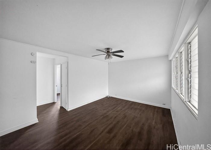 Carlton Place condo # B1, Honolulu, Hawaii - photo 8 of 24