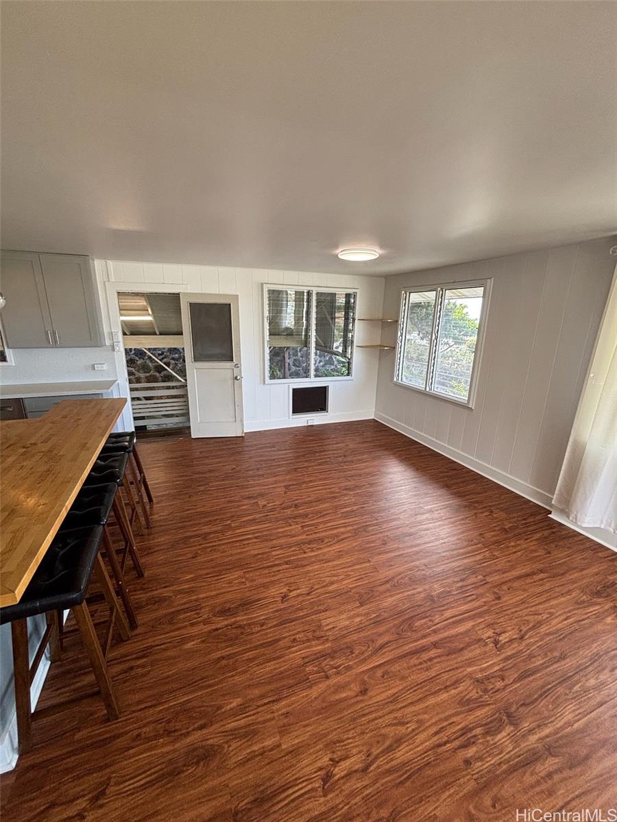 1541 Alencastre St Honolulu - Rental - photo 4 of 11