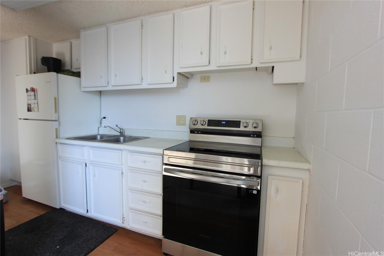 Punahou Royale condo # 1006, Honolulu, Hawaii - photo 2 of 12