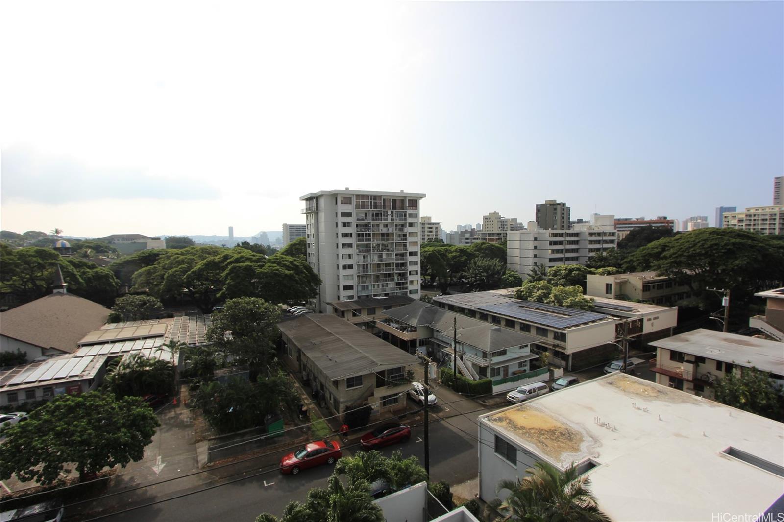 Punahou Royale condo # 1006, Honolulu, Hawaii - photo 8 of 12