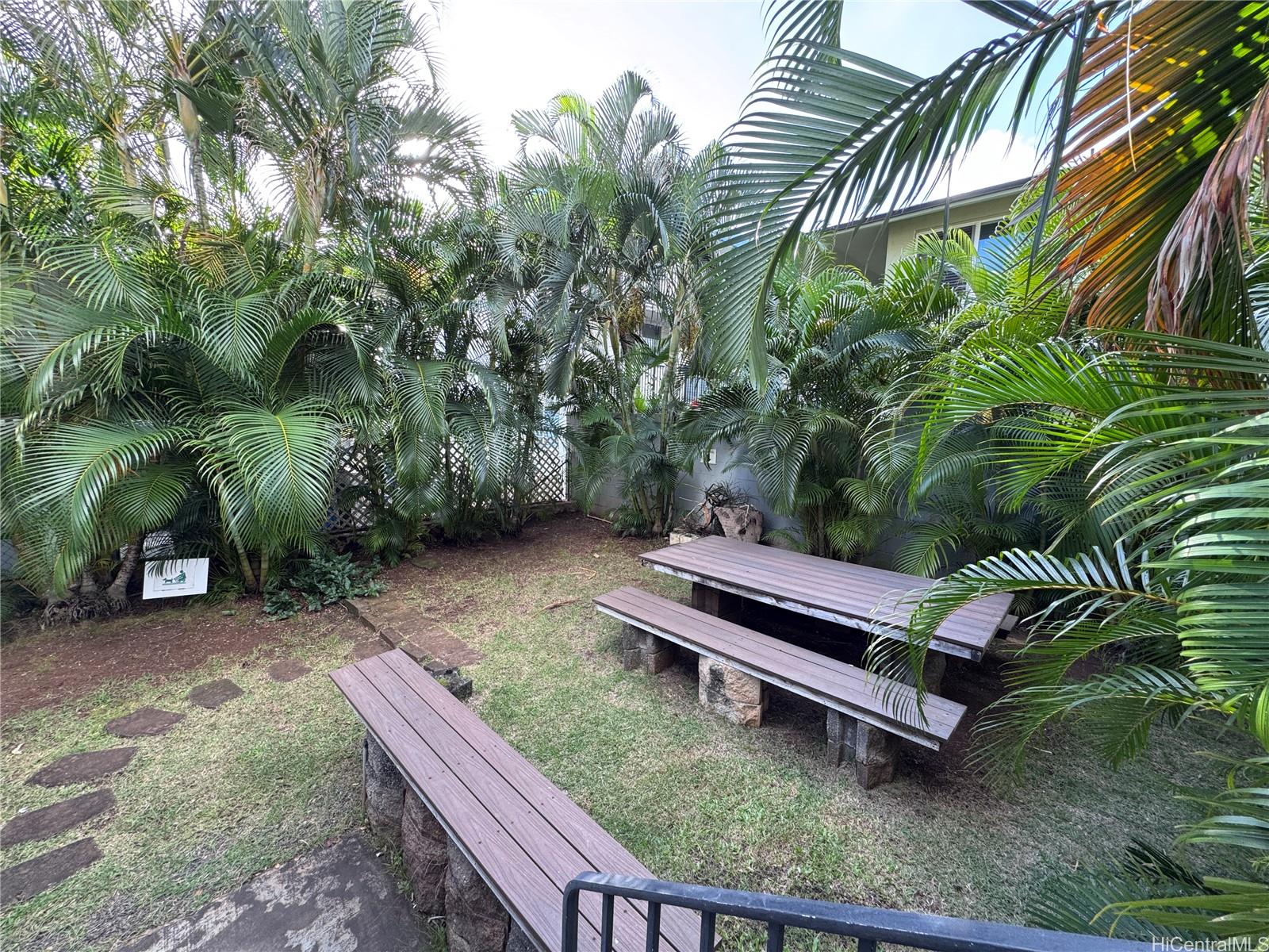 Punahou Royale condo # 1404, Honolulu, Hawaii - photo 18 of 20