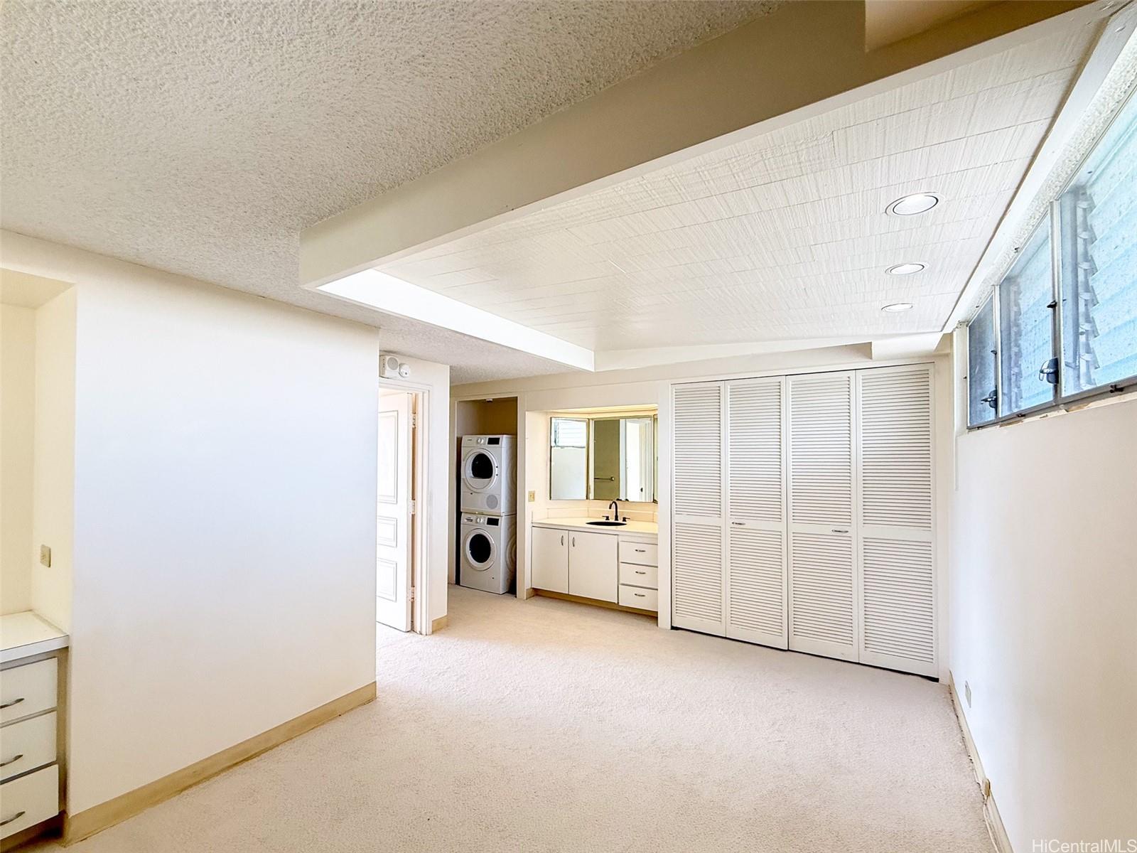 Punahou Royale condo # PH1, Honolulu, Hawaii - photo 14 of 25