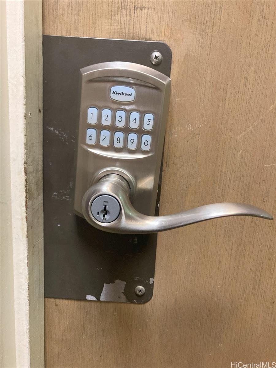 1542 Young Street Honolulu Oahu commercial real estate photo20 of 24