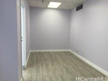 1542 Young Street Honolulu Oahu commercial real estate photo7 of 24