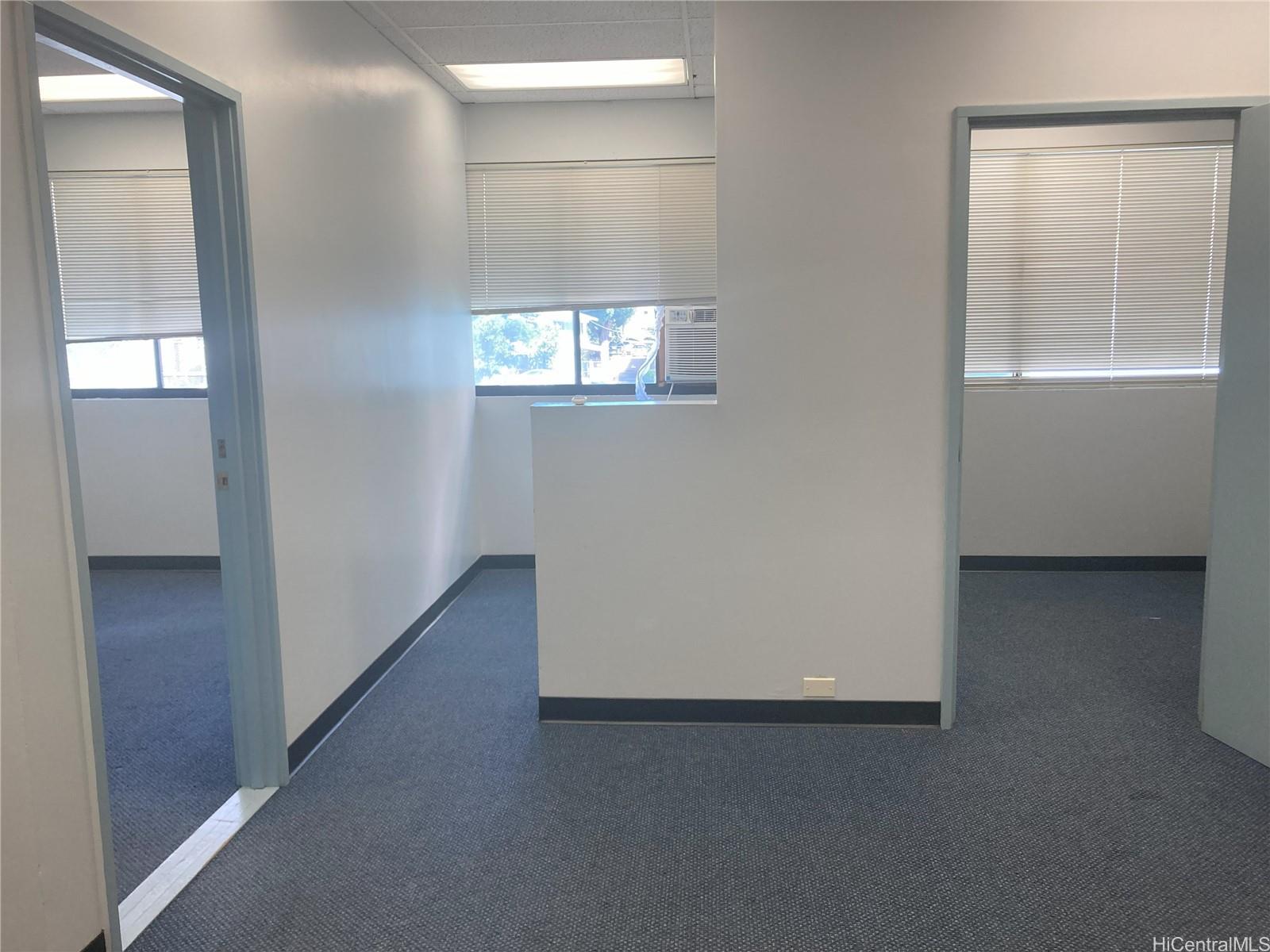 1542 Young Street Honolulu Oahu commercial real estate photo10 of 24