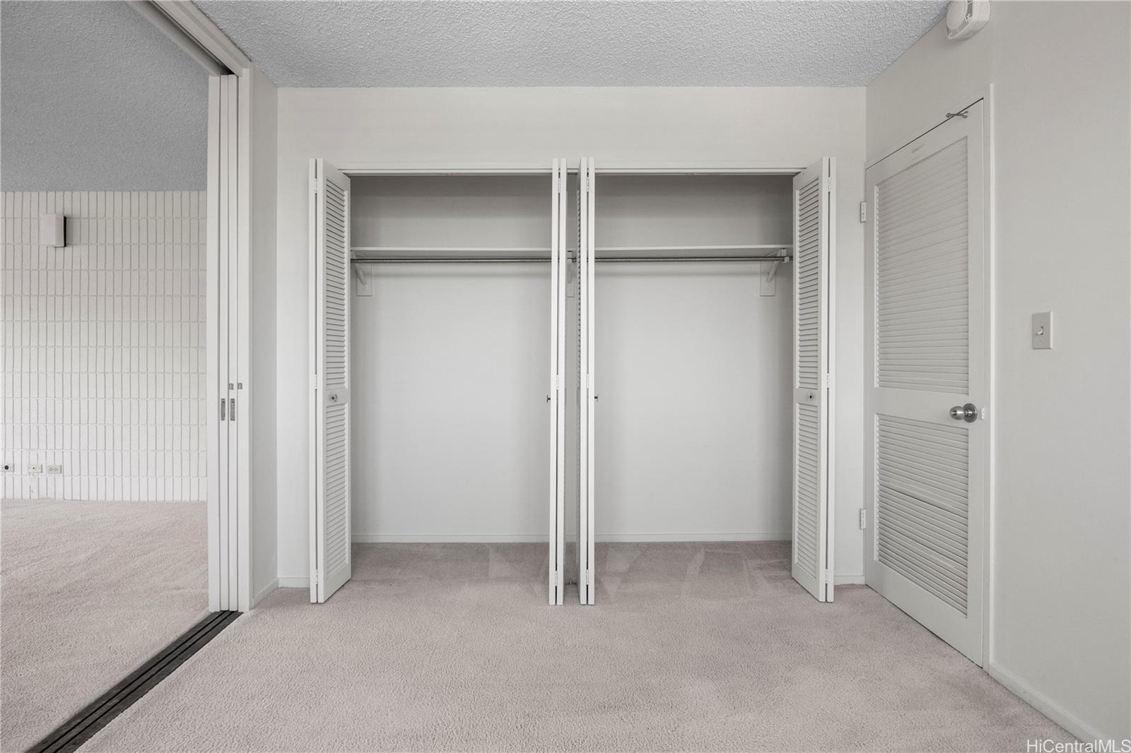 Anga-Roa condo # 703, Honolulu, Hawaii - photo 16 of 25